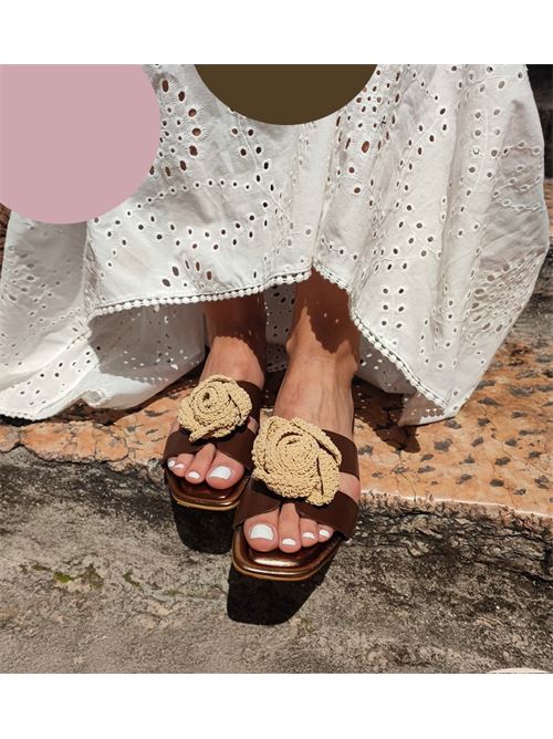 Ciabatta donna con fiore ANGEL ALARCON | 25082016DREAMIVORY